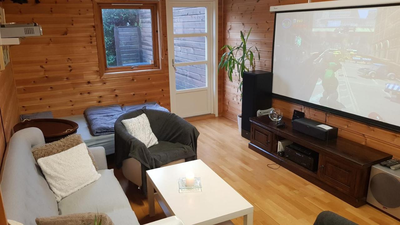 One-Room Cabin Without Shower Time ภายนอก รูปภาพ